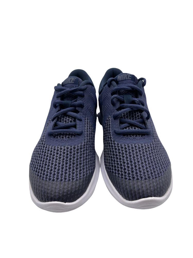 Αθλητικό παπούτσι Nike σε χρώμα μπλέ. Διαθέσιμα μεγέθη: 38.5